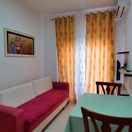 Almare Apartments Vlore Luaran gambar
